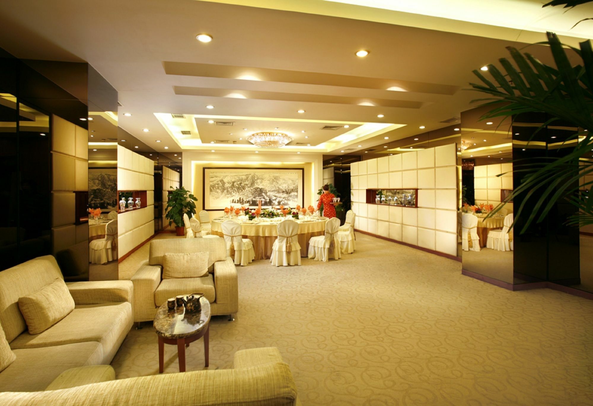 Kerren Hotel Далянь Экстерьер фото